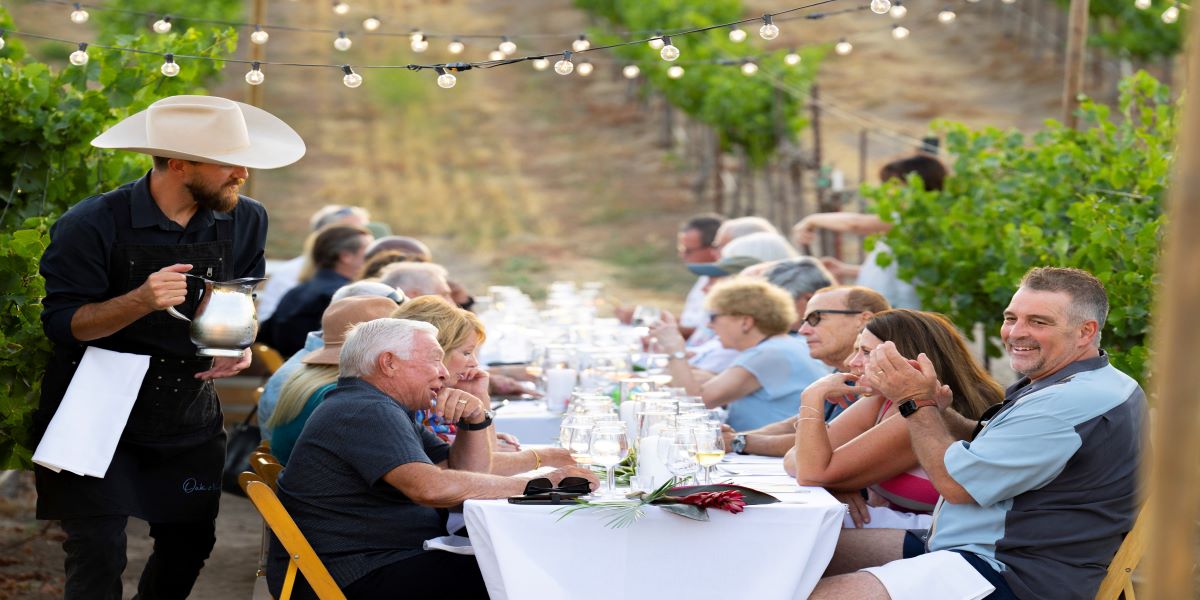 Dine in the Vines